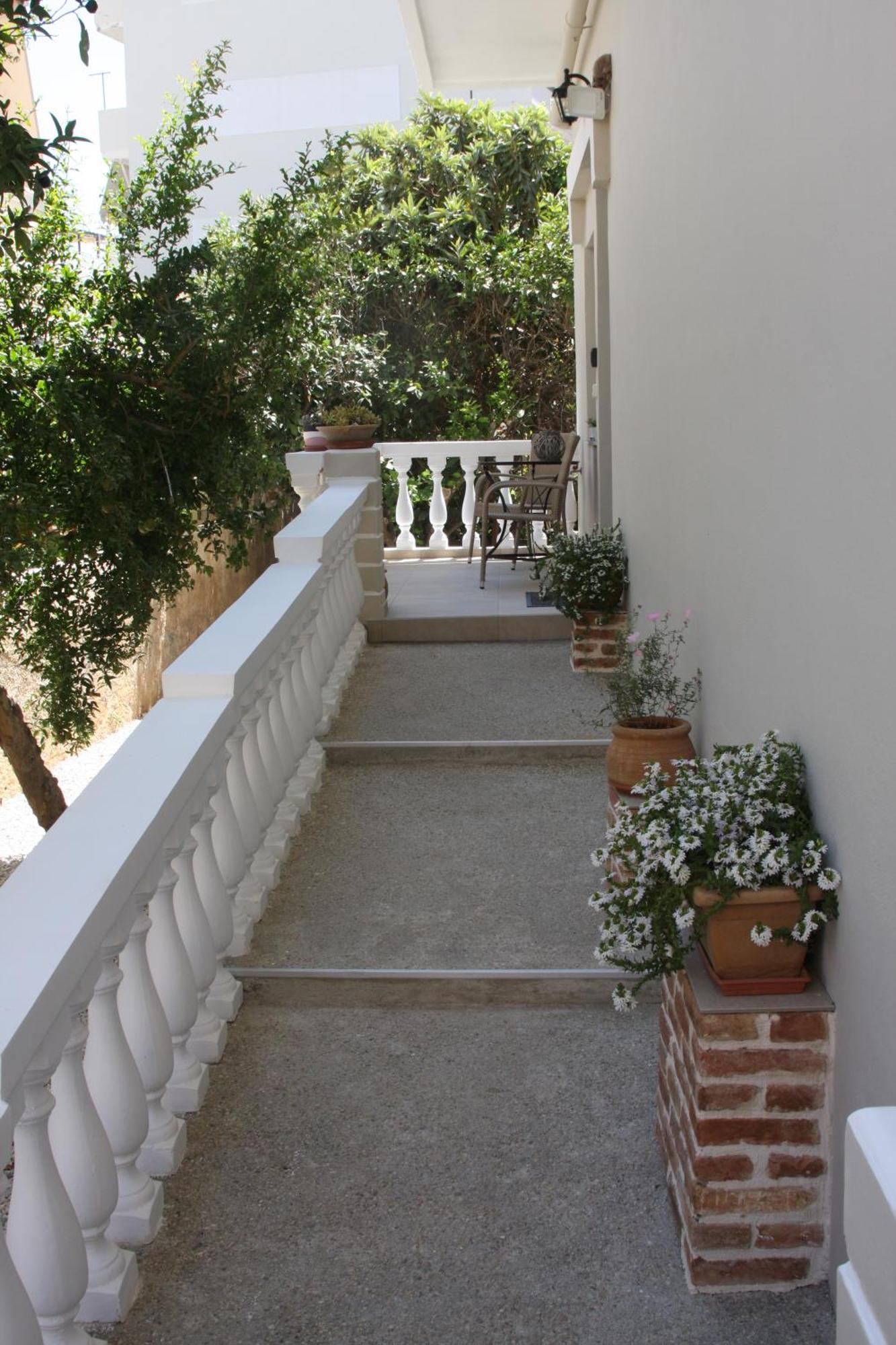 Rodon Manor Chrissi Akti Chania Exterior foto